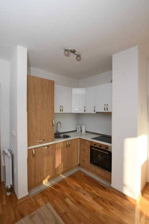 Sky Way Studio Apartment SJJ Exterior foto