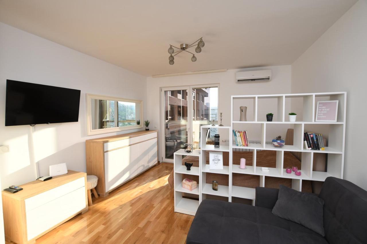 Sky Way Studio Apartment SJJ Exterior foto